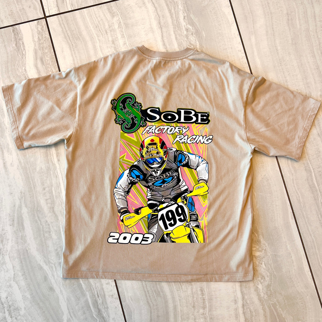 Travis Pastrana Sobe Suzuki racing shirt.
