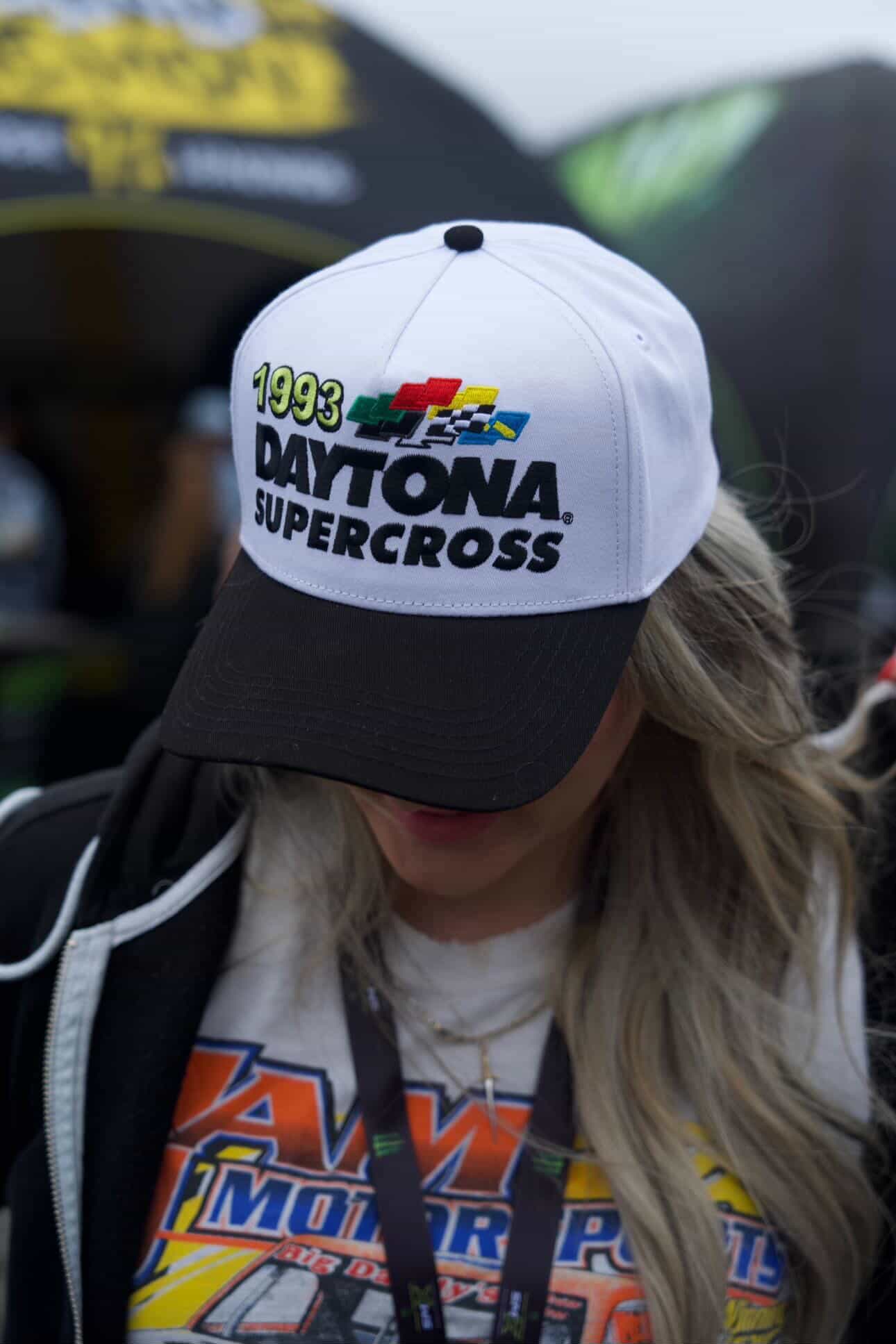 アート・デザイン・音楽 The Great History of Supercross 84 Supercross of the South - 210 GSM, Washed, Loose-Fit – White